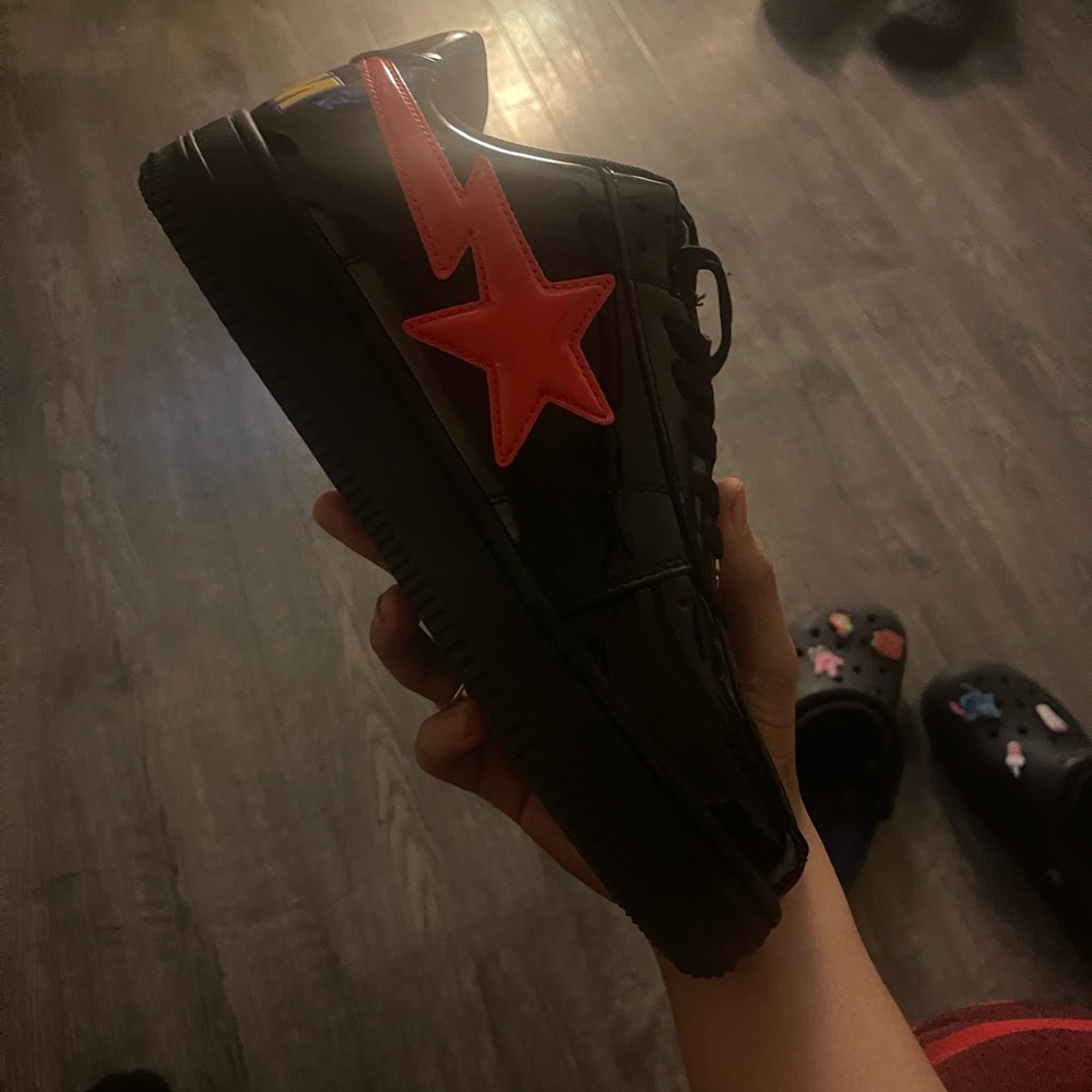 Bapestas size 8.5 - Picture 3 of 5